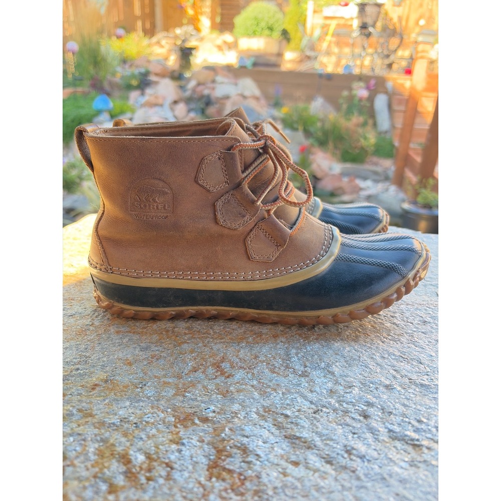 Sorel Out N About Rain Boots Womens 8 Waterproof Leather Duck Boots NL2133-286